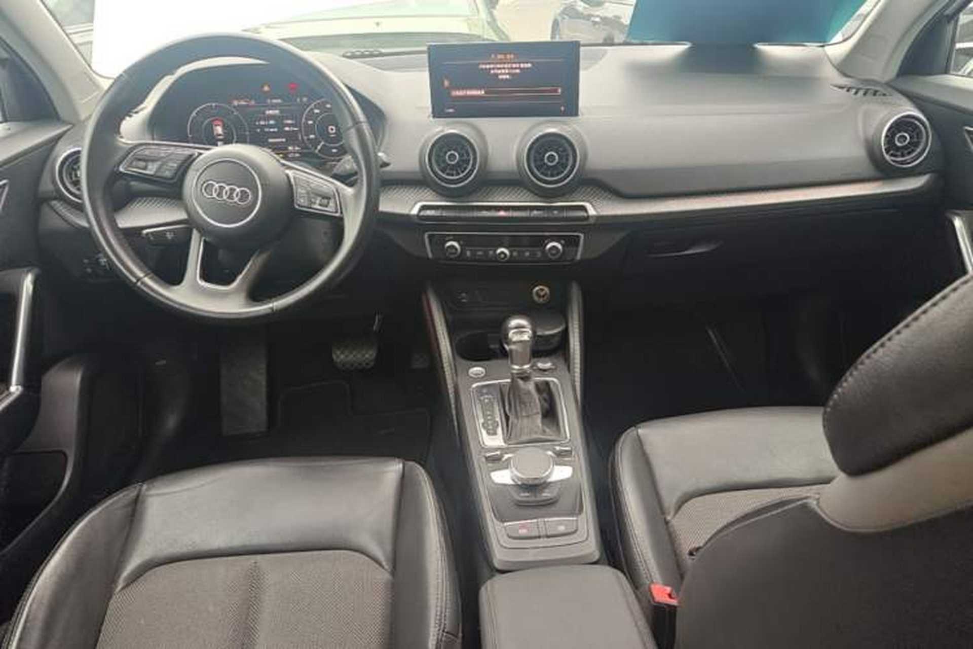 Used Audi Q2L e-tron 2019 Q2L e-tron Pure Electric Smart Style Center Console