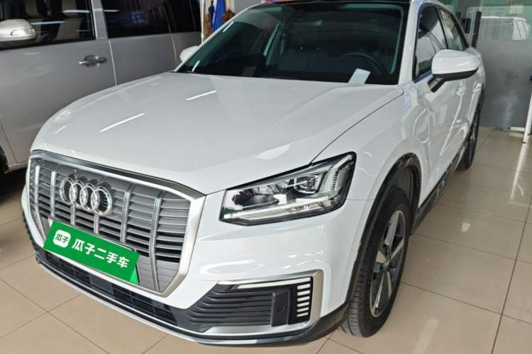 Used Audi Q2L e-tron 2019 Q2L e-tron Pure Electric Smart Enjoyment Model Guazi used car, China used car export, Used car for sale, Used  cars, Cheapest cars for sale