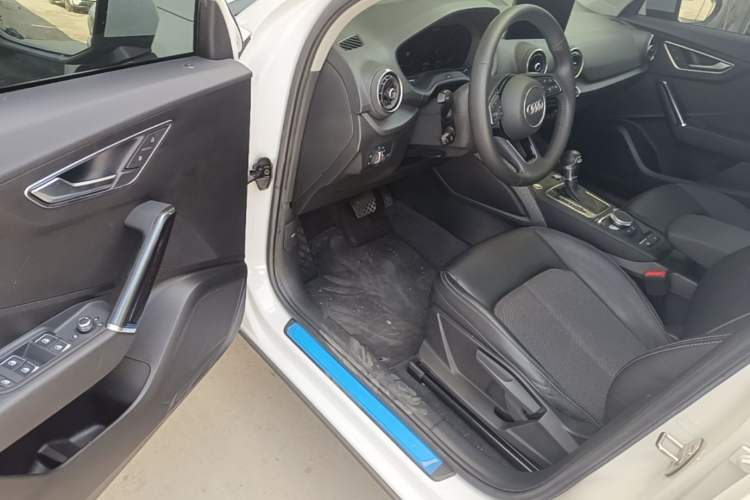 Used Audi Q2L e-tron 2019 Q2L e-tron Pure Electric Smart Enjoyment Model Driver Seat