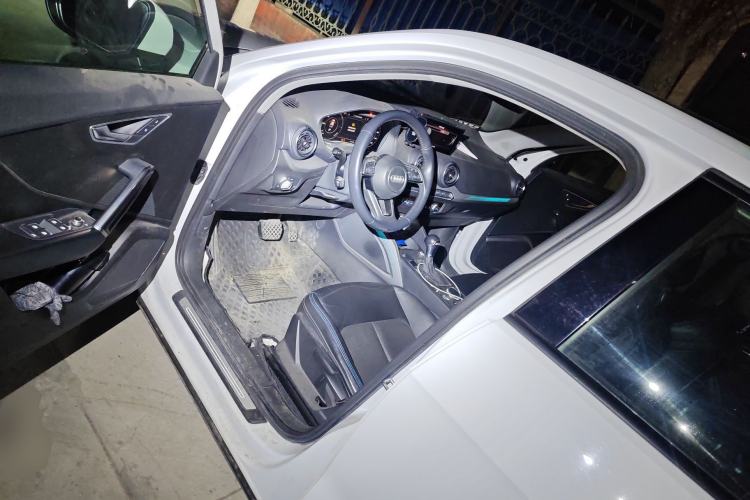 Used Audi Q2L e-tron 2019 Q2L e-tron Pure Electric Smart Enjoyment Model Driver Seat