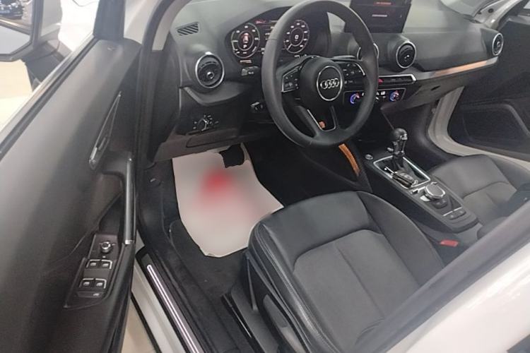 Used Audi Q2L e-tron 2019 Q2L e-tron Pure Electric Smart Enjoyment Model Driver Seat