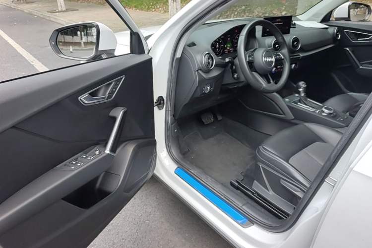 Used Audi Q2L e-tron 2019 Q2L e-tron Pure Electric Smart Enjoyment Model Driver Seat