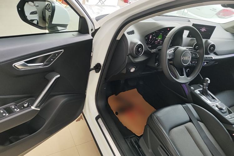 Used Audi Q2L e-tron 2019 Q2L e-tron Pure Electric Smart Enjoyment Model Driver Seat