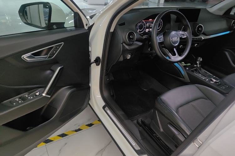 Used Audi Q2L e-tron 2019 Q2L e-tron Pure Electric Smart Enjoyment Model Driver Seat