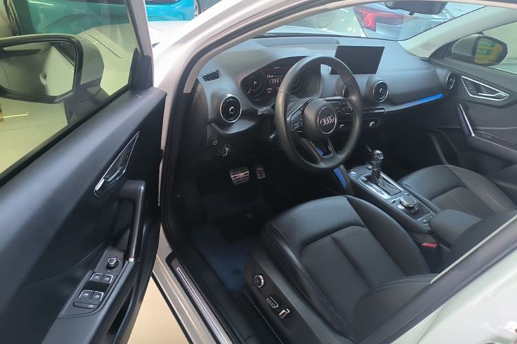 Used Audi Q2L e-tron 2019 Q2L e-tron Pure Electric Smart Enjoyment Model Driver Seat