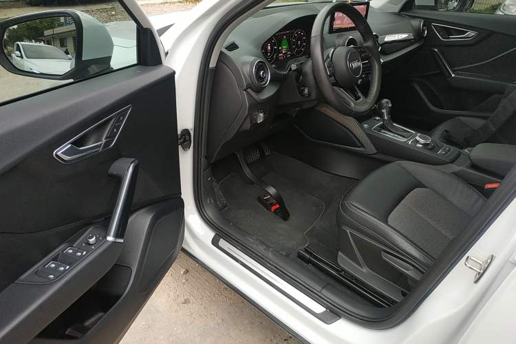 Used Audi Q2L e-tron 2019 Q2L e-tron Pure Electric Smart Enjoyment Model Driver Seat
