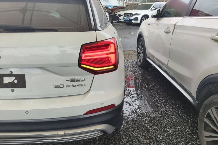 Used Audi Q2L e-tron 2019 Q2L e-tron Pure Electric Smart Enjoyment Model Exterior 6