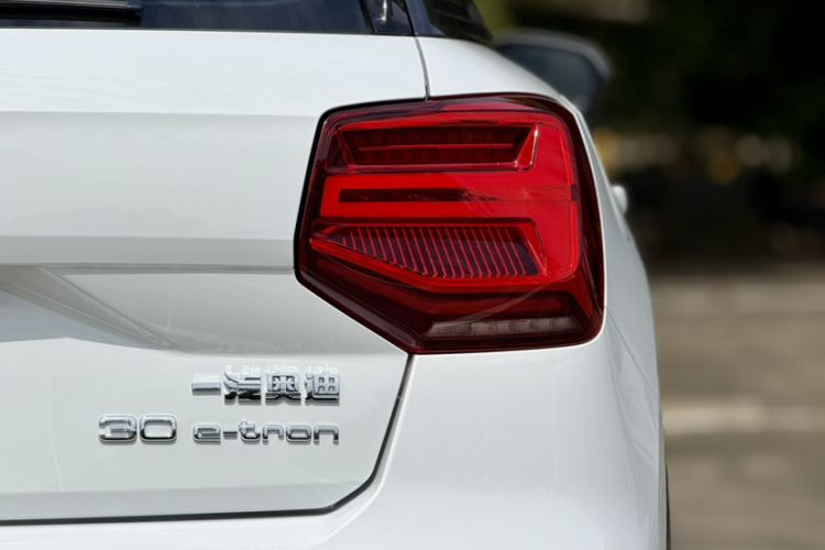 Used Audi Q2L e-tron 2019 Q2L e-tron Pure Electric Smart Enjoyment Model Exterior 6