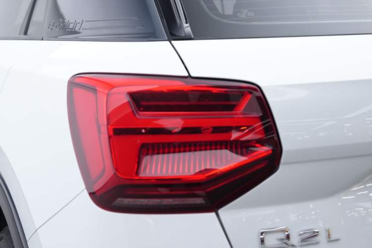 Used Audi Q2L e-tron 2019 Q2L e-tron Pure Electric Smart Enjoyment Model Exterior 7