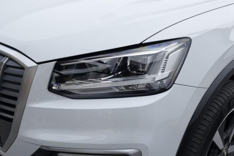 Used Audi Q2L e-tron 2019 Q2L e-tron Pure Electric Smart Enjoyment Model Exterior 8
