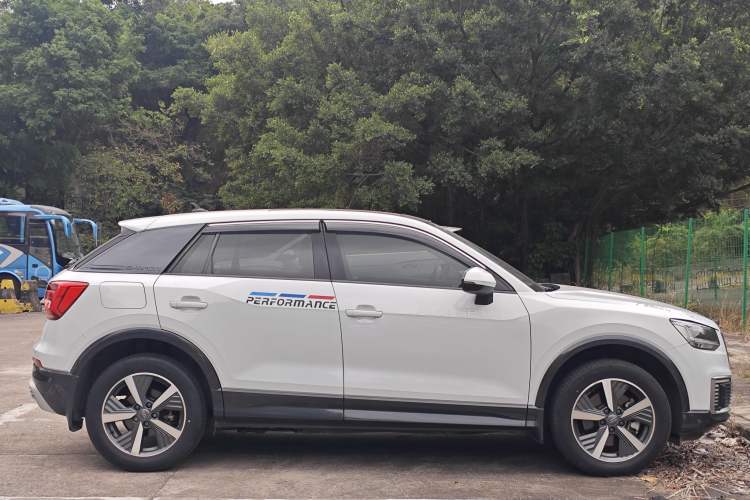 Used Audi Q2L e-tron 2019 Q2L e-tron Pure Electric Smart Enjoyment Model Exterior 9