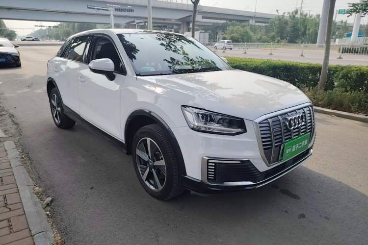 Used Audi Q2L e-tron 2019 Q2L e-tron Pure Electric Smart Style Front Right 45 Deg