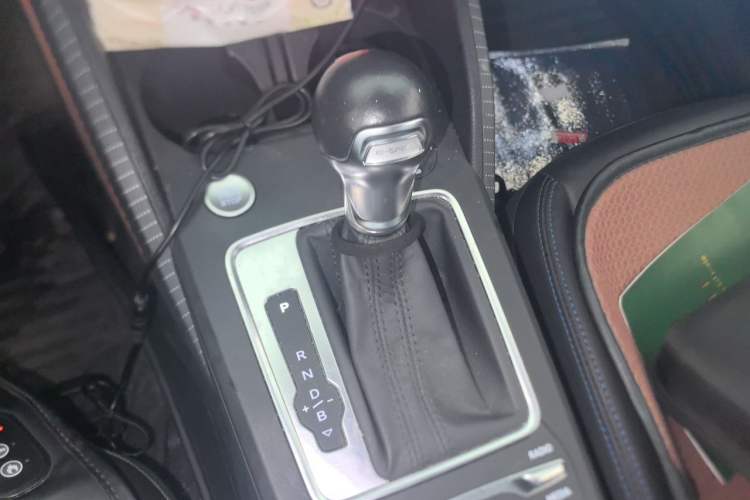 Used Audi Q2L e-tron 2019 Q2L e-tron Pure Electric Smart Style Gear Lever