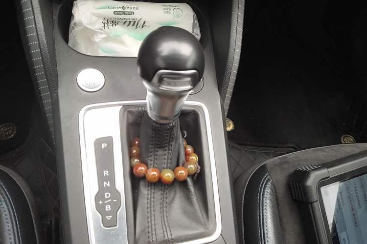 Used Audi Q2L e-tron 2019 Q2L e-tron Pure Electric Smart Enjoyment Model Gear Lever