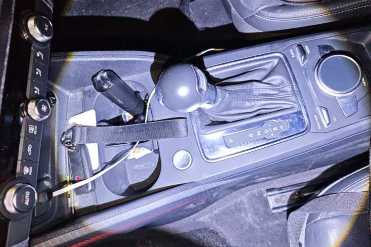 Used Audi Q2L e-tron 2019 Q2L e-tron Pure Electric Smart Style Gear Lever