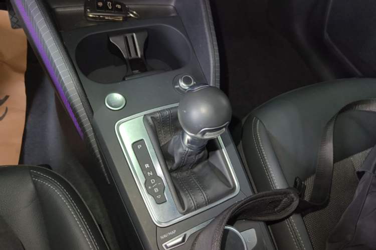 Used Audi Q2L e-tron 2019 Q2L e-tron Pure Electric Smart Style Gear Lever