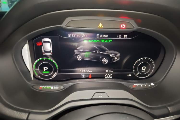 Used Audi Q2L e-tron 2019 Q2L e-tron Pure Electric Smart Style Instrument Cluster