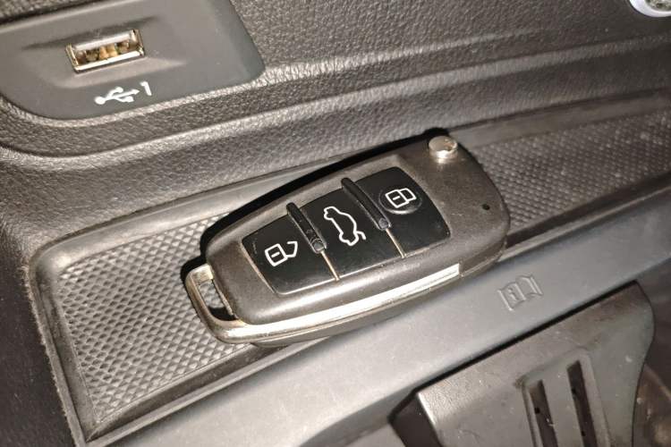 Used Audi Q2L e-tron 2019 Q2L e-tron Pure Electric Smart Enjoyment Model Interior 1