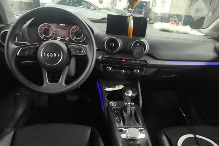 Used Audi Q2L e-tron 2019 Q2L e-tron Pure Electric Smart Style Interior 2