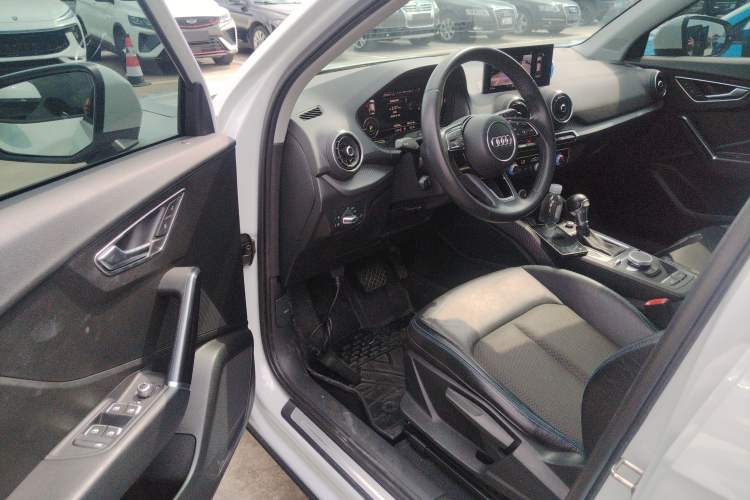 Used Audi Q2L e-tron 2019 Q2L e-tron Pure Electric Smart Enjoyment Model Interior 3