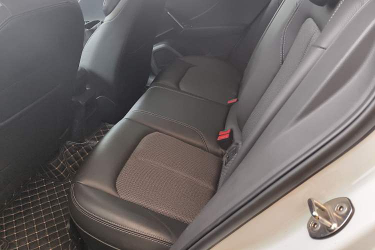 Used Audi Q2L e-tron 2019 Q2L e-tron Pure Electric Smart Enjoyment Model Interior 4