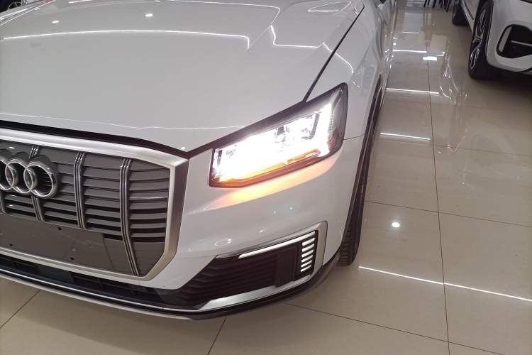 Used Audi Q2L e-tron 2019 Q2L e-tron Pure Electric Smart Enjoyment Model Left Front Headlight