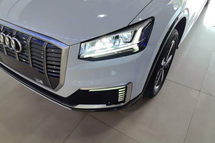 Used Audi Q2L e-tron 2019 Q2L e-tron Pure Electric Smart Enjoyment Model Left Front Headlight