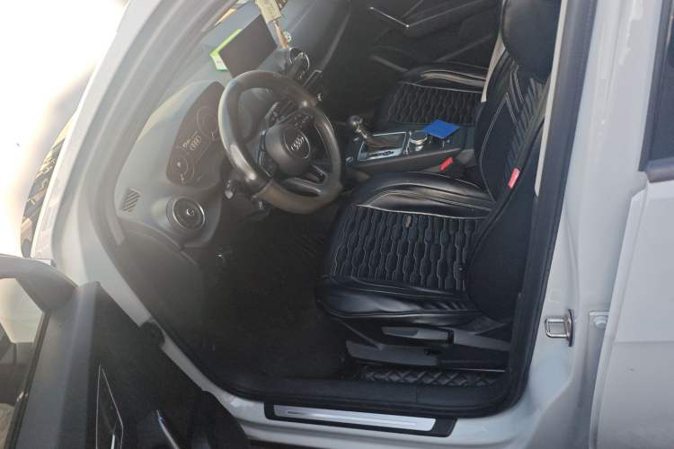 Used Audi Q2L e-tron 2019 Q2L e-tron Pure Electric Smart Style Left Front Seat