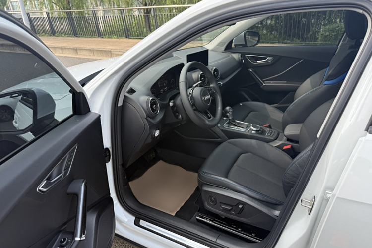 Used Audi Q2L e-tron 2019 Q2L e-tron Pure Electric Smart Enjoyment Model Left Front Seat