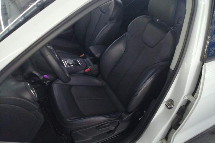 Used Audi Q2L e-tron 2019 Q2L e-tron Pure Electric Smart Style Left Front Seat
