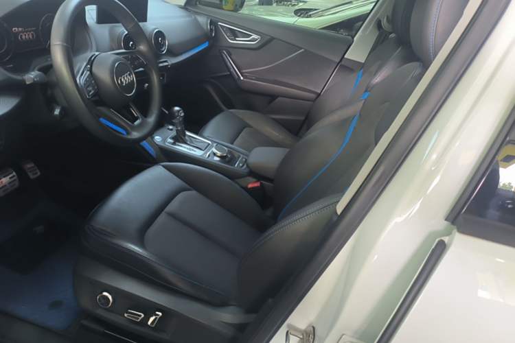 Used Audi Q2L e-tron 2019 Q2L e-tron Pure Electric Smart Enjoyment Model Left Front Seat