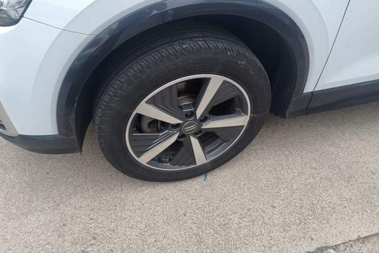 Used Audi Q2L e-tron 2019 Q2L e-tron Pure Electric Smart Enjoyment Model Left Front Wheel Hub