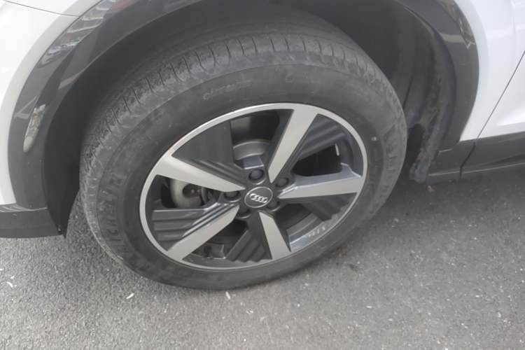 Used Audi Q2L e-tron 2019 Q2L e-tron Pure Electric Smart Style Left Front Wheel Hub