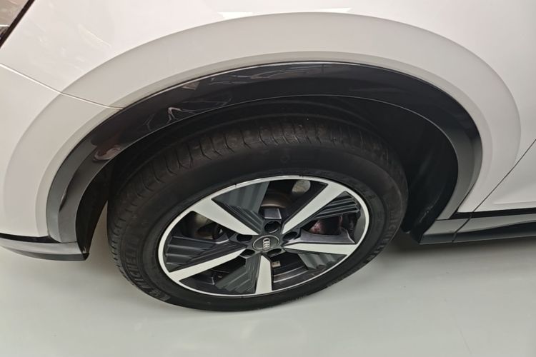 Used Audi Q2L e-tron 2019 Q2L e-tron Pure Electric Smart Enjoyment Model Left Front Wheel Hub
