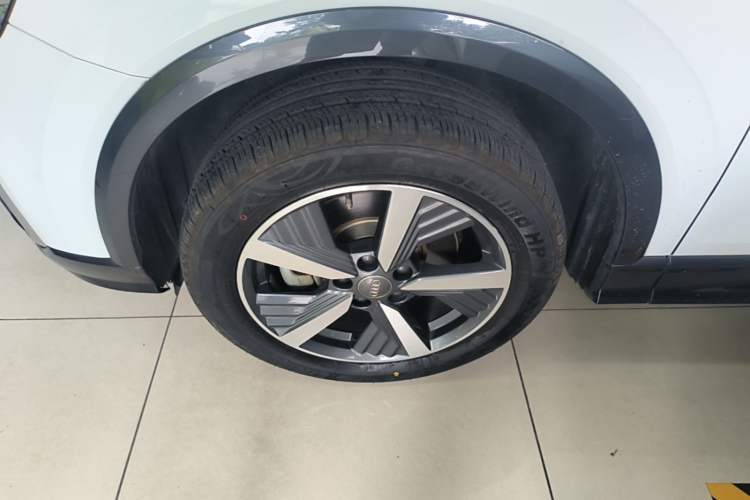 Used Audi Q2L e-tron 2019 Q2L e-tron Pure Electric Smart Enjoyment Model Left Front Wheel Hub