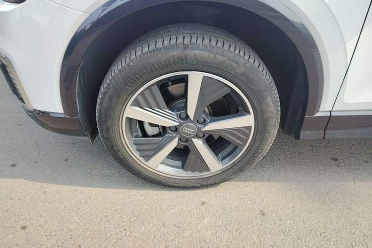 Used Audi Q2L e-tron 2019 Q2L e-tron Pure Electric Smart Style Left Front Wheel Hub