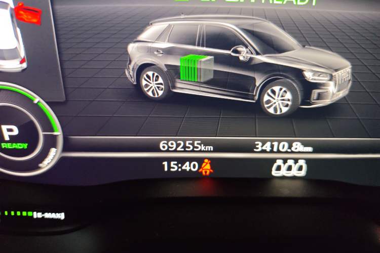 Used Audi Q2L e-tron 2019 Q2L e-tron Pure Electric Smart Style Odometer Close Up