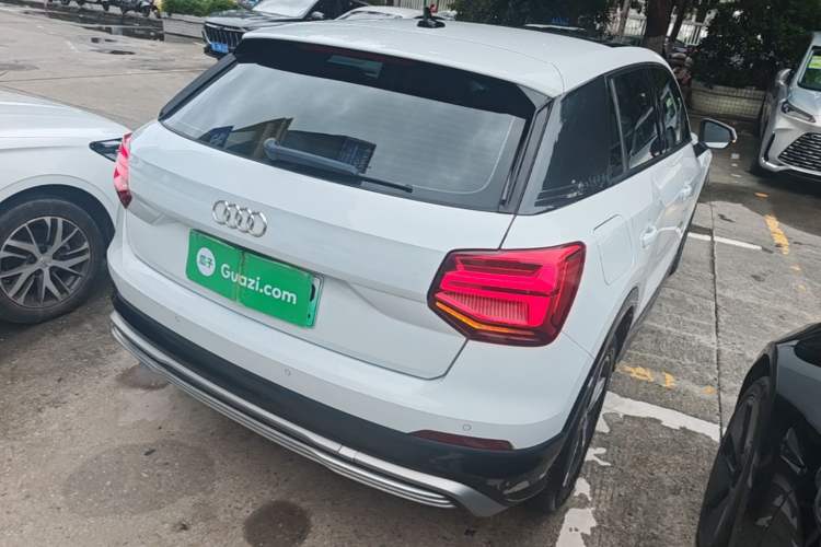 Used Audi Q2L e-tron 2019 Q2L e-tron Pure Electric Smart Enjoyment Model Rear Right 45 Deg
