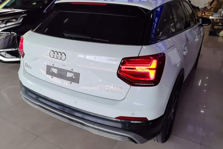 Used Audi Q2L e-tron 2019 Q2L e-tron Pure Electric Smart Enjoyment Model Rear Right 45 Deg