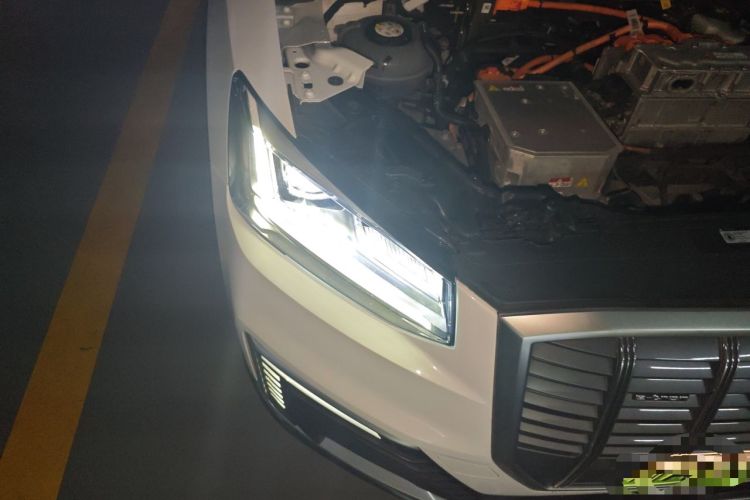 Used Audi Q2L e-tron 2019 Q2L e-tron Pure Electric Smart Enjoyment Model Right Front Headlight