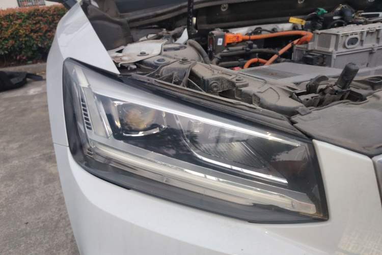Used Audi Q2L e-tron 2019 Q2L e-tron Pure Electric Smart Enjoyment Model Right Front Headlight