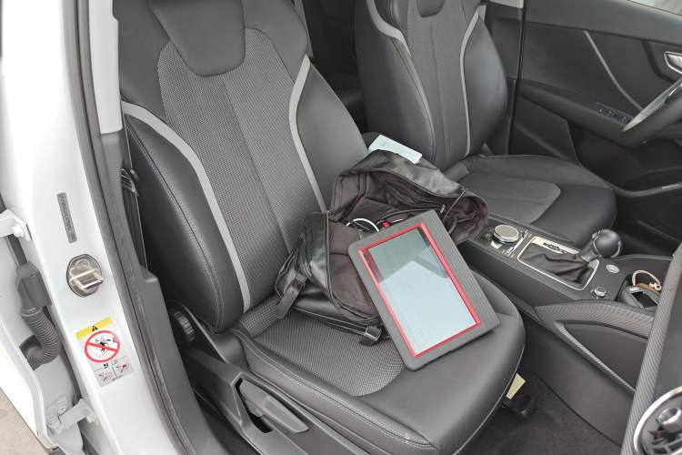 Used Audi Q2L e-tron 2019 Q2L e-tron Pure Electric Smart Style Right Front Seat