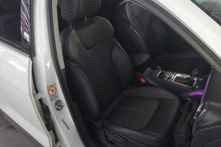 Used Audi Q2L e-tron 2019 Q2L e-tron Pure Electric Smart Style Right Front Seat