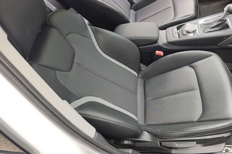 Used Audi Q2L e-tron 2019 Q2L e-tron Pure Electric Smart Enjoyment Model Right Front Seat