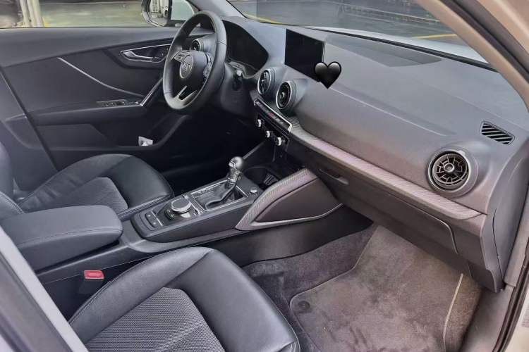 Used Audi Q2L e-tron 2019 Q2L e-tron Pure Electric Smart Enjoyment Model Right Front Seat