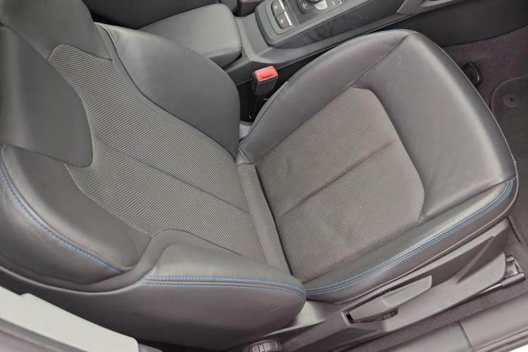 Used Audi Q2L e-tron 2019 Q2L e-tron Pure Electric Smart Style Right Front Seat