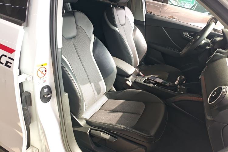 Used Audi Q2L e-tron 2019 Q2L e-tron Pure Electric Smart Enjoyment Model Right Front Seat