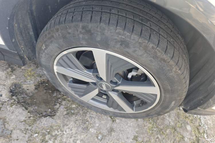 Used Audi Q2L e-tron 2019 Q2L e-tron Pure Electric Smart Style Right Front Wheel Hub
