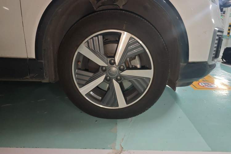 Used Audi Q2L e-tron 2019 Q2L e-tron Pure Electric Smart Style Right Front Wheel Hub