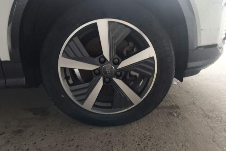 Used Audi Q2L e-tron 2019 Q2L e-tron Pure Electric Smart Style Right Front Wheel Hub